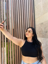 Load image into Gallery viewer, It Girl Sunnies
