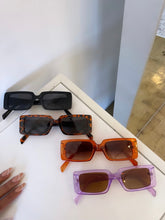 Load image into Gallery viewer, Chic girl sunnies
