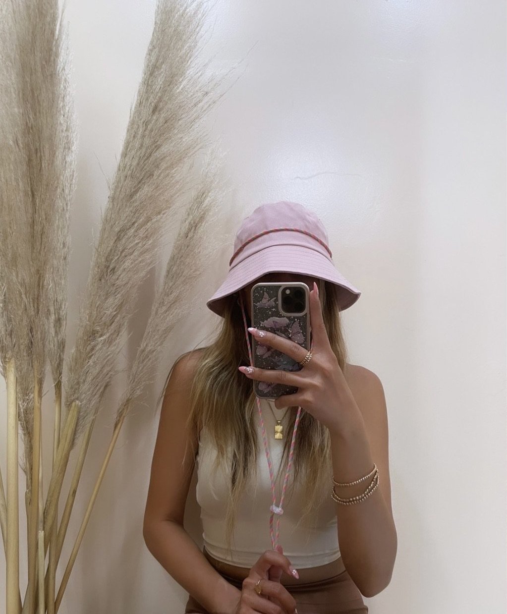 Baby pink bucket hat