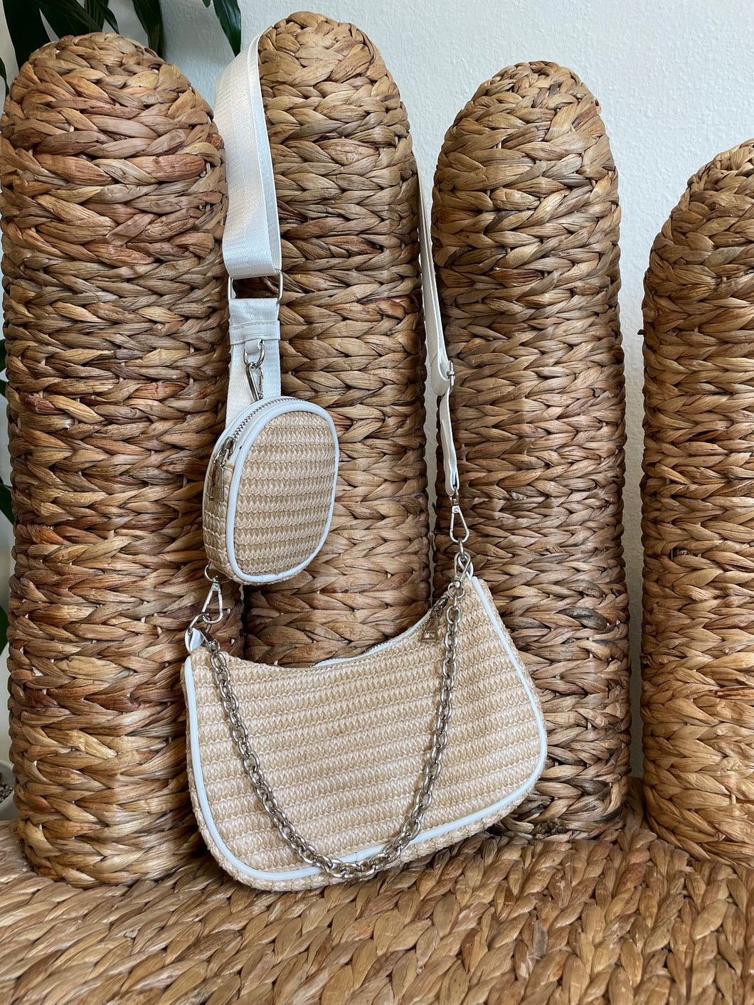 Busy Gal Stitched Bag (White)