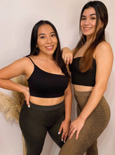 Load image into Gallery viewer, Snakey Leggings
