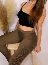 Load image into Gallery viewer, Snakey Leggings
